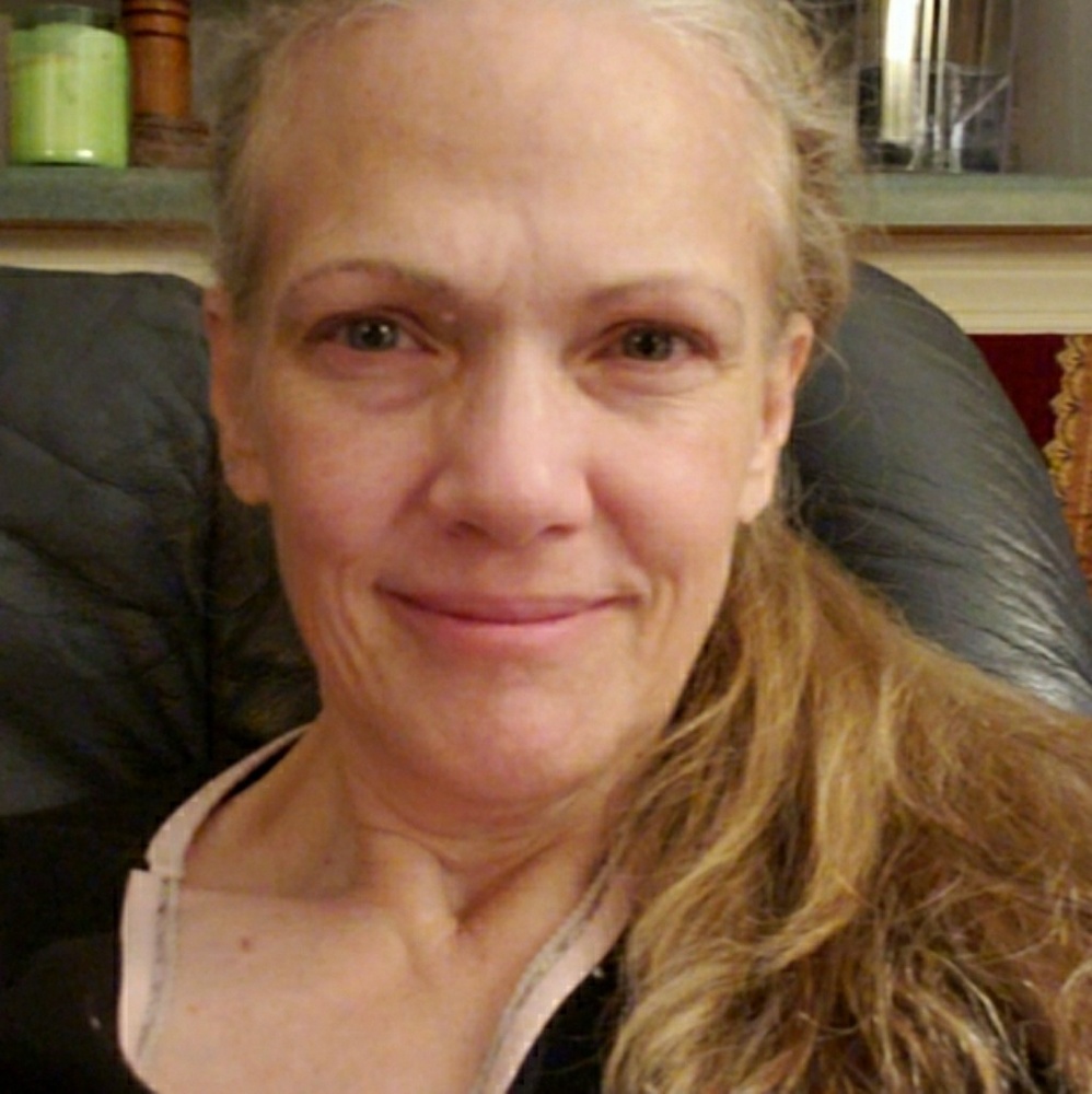 Meet your Posher, Lori